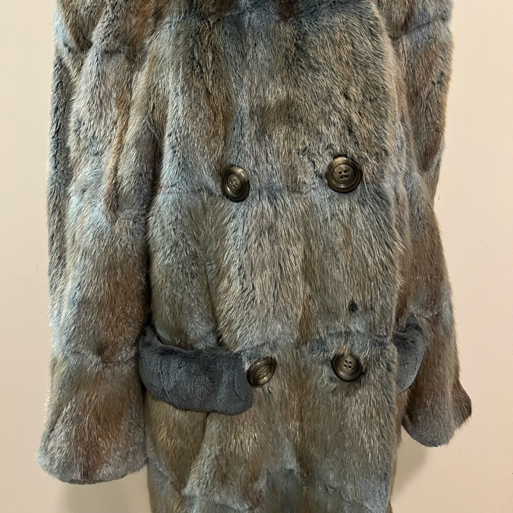 FABULOUS DYED MUSKRAT Dbl Breasted FUR COAT